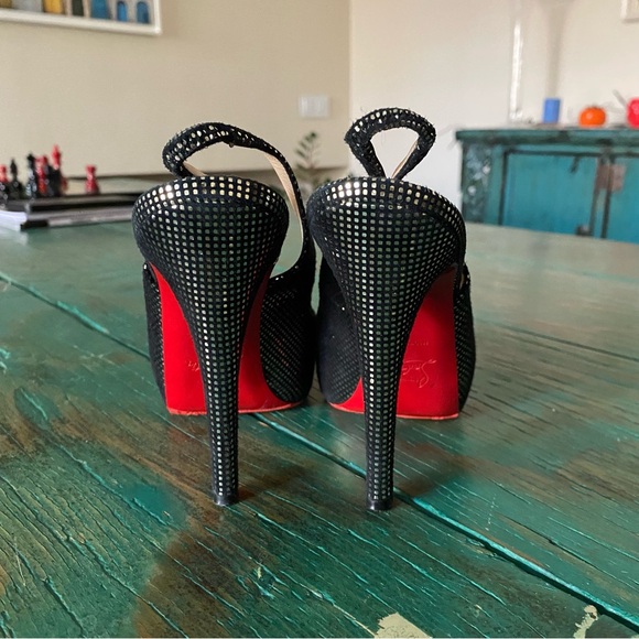 Christian Louboutin 👠 Peeptoe heels - Picture 3 of 9